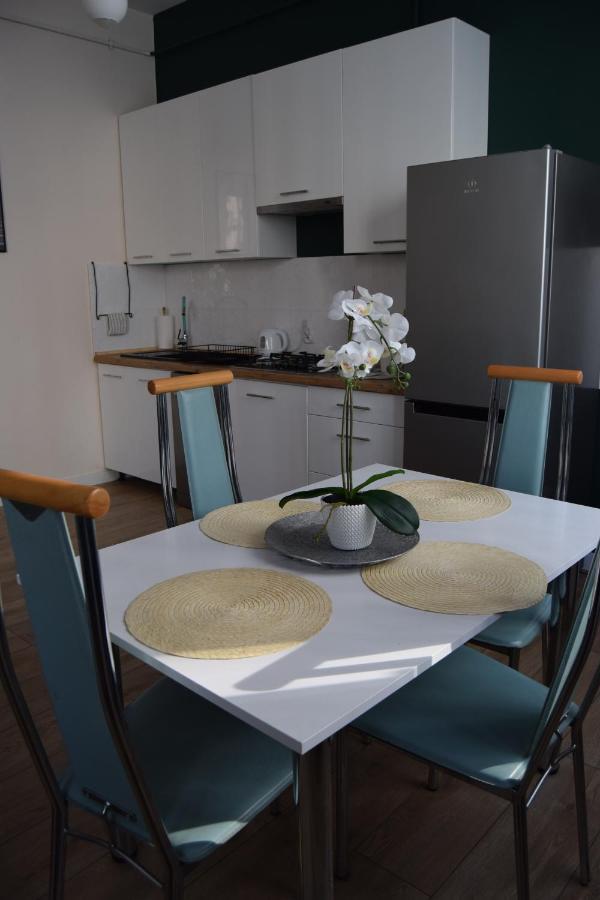 Be My Guest - Marszalkowska Studio - Center Of Warsaw Subway Wi-Fi Breakfast Buitenkant foto